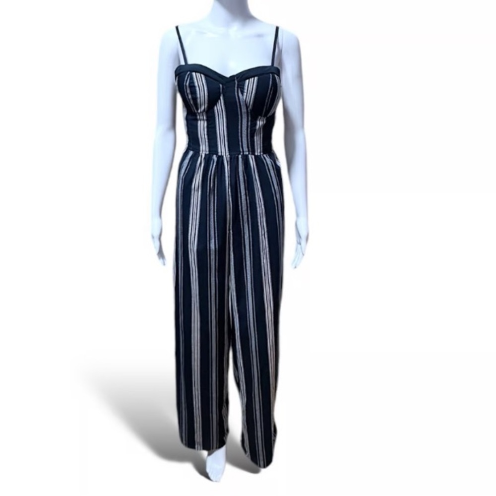 BAND OF GYPSIES Blue Striped Sweetheart strapless Jumpsuit Navy/white MEDIUM